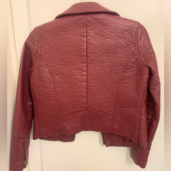 Ann Taylor Red Faux Leather Jacket - XS petite - Picture 2 of 3